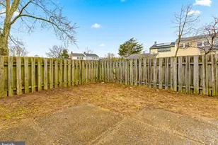 6 Radnor Ct, Willingboro, NJ 08046 - Photo 12