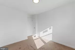 129 Brown St, Mount Holly, NJ 08060 - Photo 12