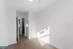 129 Brown St, Mount Holly, NJ 08060 - Photo 10