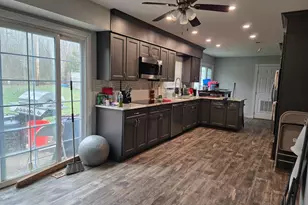 69 Edgely Ln, Willingboro, NJ 08046 - Photo 2