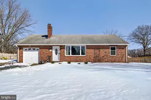 110 Landing St, Southampton, NJ 08088 - Photo 1