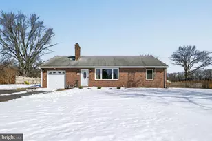 110 Landing St, Southampton, NJ 08088 - Photo 2