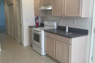 28 Palmer Square, Beverly, NJ 08010 - Photo 10