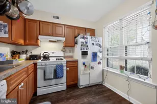 269 Everly Ct, Mount Laurel, NJ 08054 - Photo 6