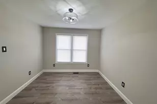 8 Framingham Rd, Edgewater Park Twp, NJ 08010 - Photo 10