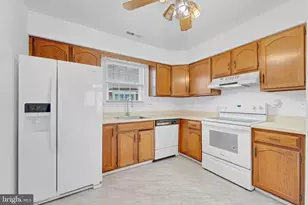 6 E Cortland Ct, Mount Laurel, NJ 08054 - Photo 14