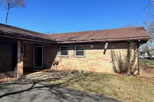 83 Eastbrook Ln, Willingboro, NJ 08046 - Photo 2