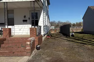 317 W 4th St, Palmyra, NJ 08065 - Photo 2