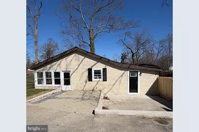207 Pennsylvania Avenue, Hainesport, NJ 08036 - Photo 2