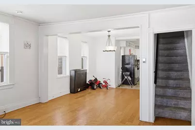 637 Walton Avenue, Beverly, NJ 08010 - Photo 2