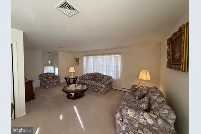 11 Grand Ave, Trenton, NJ 08620 - Photo 8