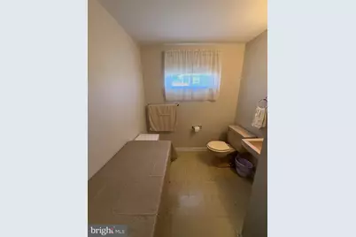 11 Grand Ave, Trenton, NJ 08620 - Photo 22