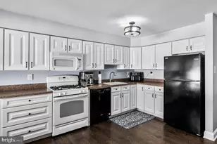 10 Yorkshire Dr, Medford, NJ 08055 - Photo 14