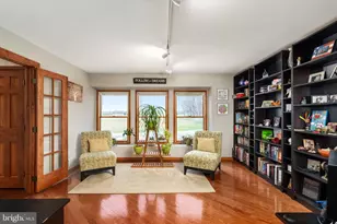 282 Chesterfield Jacobstown Rd, Wrightstown, NJ 08562 - Photo 18