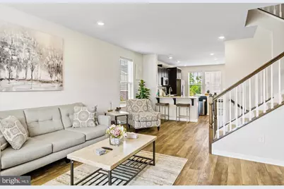 18 Rome Way, Mount Laurel, NJ 08054 - Photo 2