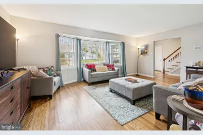 704 Cornwallis Drive, Mount Laurel, NJ 08054 - Photo 6