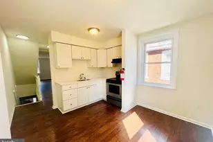 336 Barclay St, Burlington, NJ 08016 - Photo 2