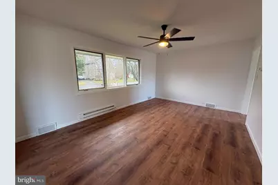 18 Crosswicks Chesterfield Road, Chesterfield Township, NJ 08515 - Photo 4