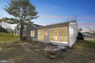 19 Stamford Pl, Southampton, NJ 08088 - Photo 34