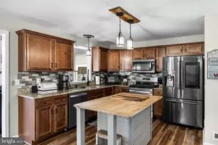 17 Delaware Ave, Hainesport, NJ 08036 - Photo 8