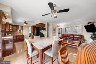 130 Club House Dr, Willingboro, NJ 08046 - Photo 6