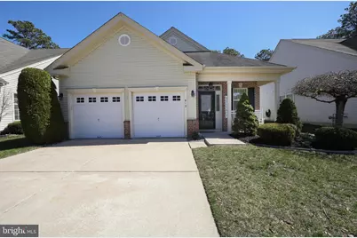 819 Westminster Drive N, Southampton, NJ 08088 - Photo 1