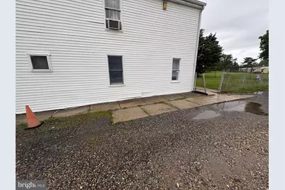 120 E Main Street #B, Wrightstown, NJ 08562 - Photo 14