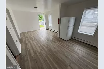 120 E Main Street #B, Wrightstown, NJ 08562 - Photo 6