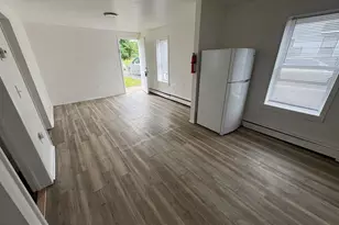 120 E Main St, Wrightstown, NJ 08562 - Photo 6