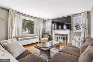 300 Lilac Ln, Delanco, NJ 08075 - Photo 8