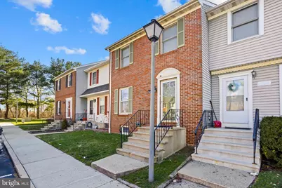 45 Carriage Stop Place, Florence, NJ 08518 - Photo 2