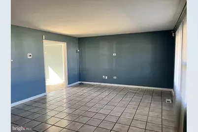 54 Middleton Lane, Willingboro, NJ 08046 - Photo 2