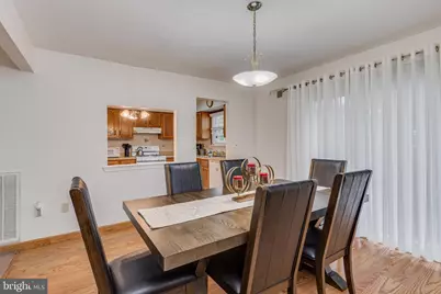 5 Berkshire Court, Bordentown, NJ 08505 - Photo 8