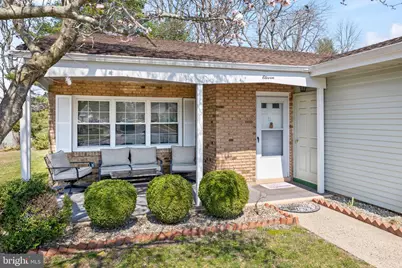 11 Buckingham Drive, Southampton, NJ 08088 - Photo 2