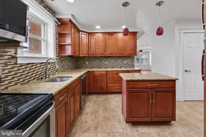 152 E 7th Street, Burlington, NJ 08016 - Photo 12