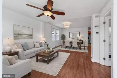 152 E 7th Street, Burlington, NJ 08016 - Photo 2