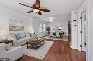 152 E 7th St, Burlington, NJ 08016 - Photo 2