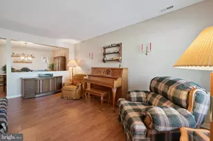 47 Knighton Ln, Mount Laurel, NJ 08054 - Photo 14