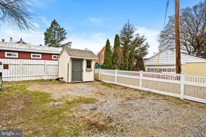 218 Lafayette Street, Bordentown, NJ 08505 - Photo 18