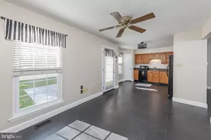 9 Merlot Ct, Marlton, NJ 08053 - Photo 4