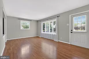 11 Walden Rd, Marlton, NJ 08053 - Photo 4