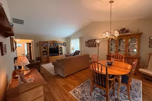 103 Carriage Hill Ct, Mansfield Township, NJ 08022 - Photo 6