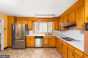 44 Wagon Bridge Run, Moorestown, NJ 08057 - Photo 8