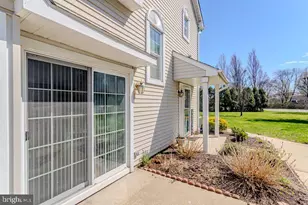 105 Wharton Rd, Mount Laurel, NJ 08054 - Photo 4