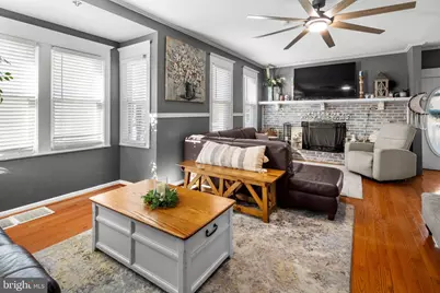 109 N Coles Avenue, Maple Shade, NJ 08052 - Photo 2