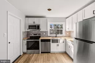 7 Sterling Ln, Willingboro, NJ 08046 - Photo 8