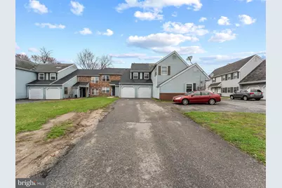 144 Willow Turn, Mount Laurel, NJ 08054 - Photo 2