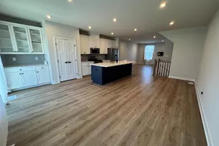 3 Cinnamon Ln, Mount Laurel, NJ 08054 - Photo 4