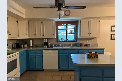 110 Thornwood Drive, Marlton, NJ 08053 - Photo 10