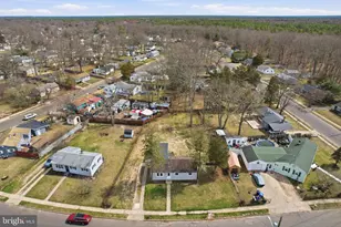 4 Coville Dr, Browns Mills, NJ 08015 - Photo 2